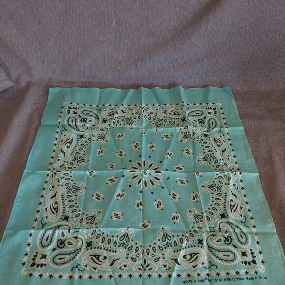 Bandana Flag & Flower design x 8  New - Picture 5 of 7